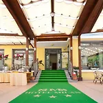 Hotel Milan 3*