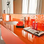 Milan Otel 3*