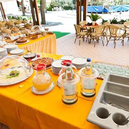 Milan Hotel 3*