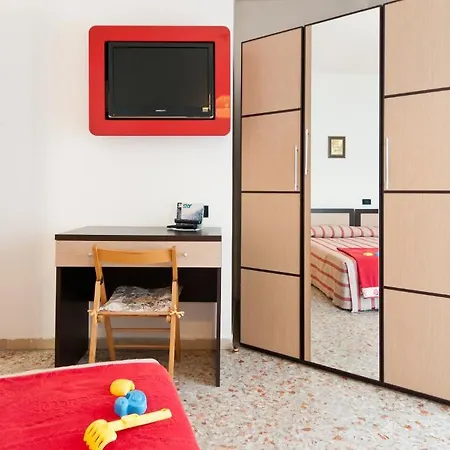 Milan Hotel 3*